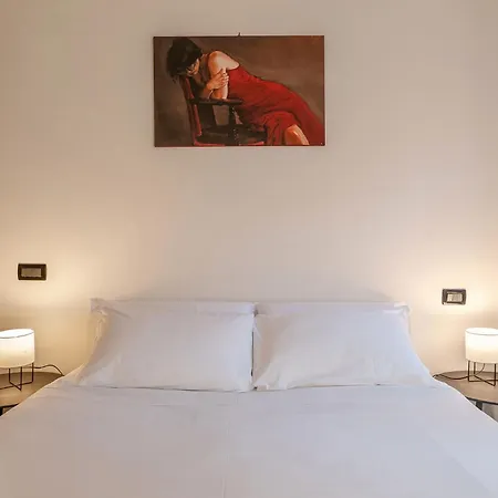 Piramide Cestia Comfort * Rome