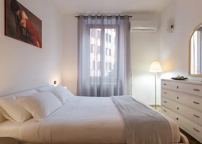 Piramide Cestia Lejlighed Rom